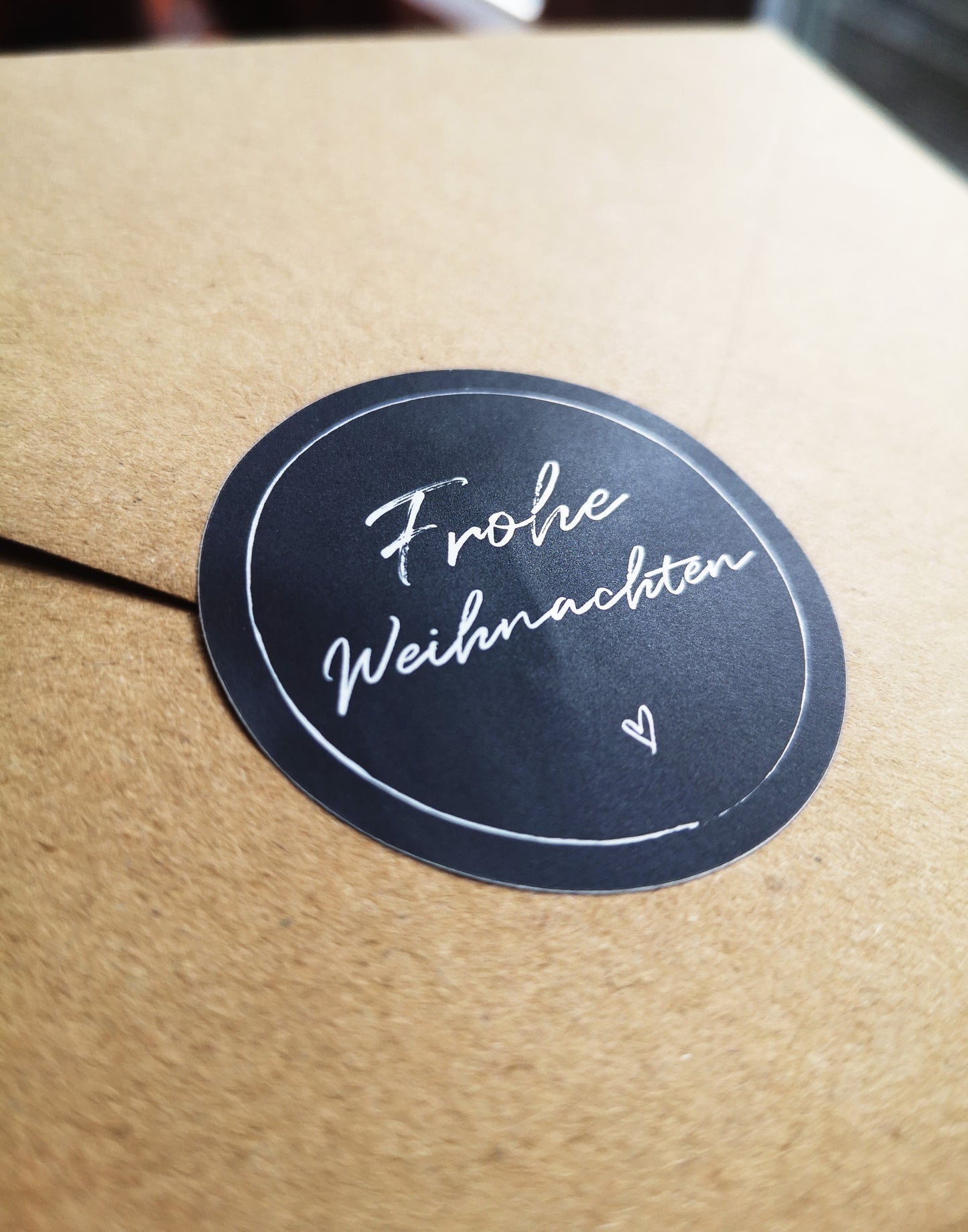Aufkleber "Frohe Weihnachten" Black Heart - Ø40mm