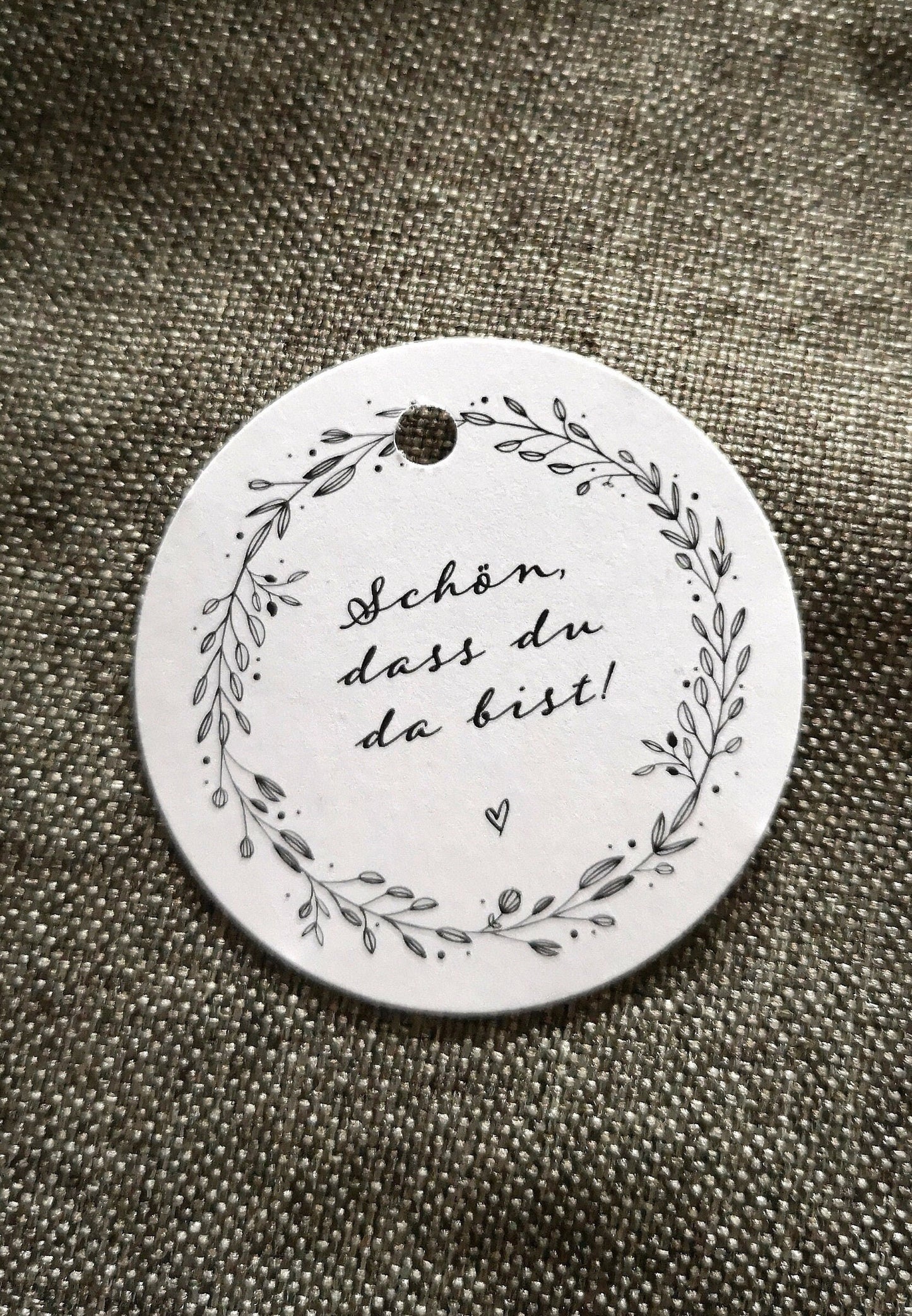 Geschenkanhänger "Schön, dass du da bist" - Schwarz-Weiß